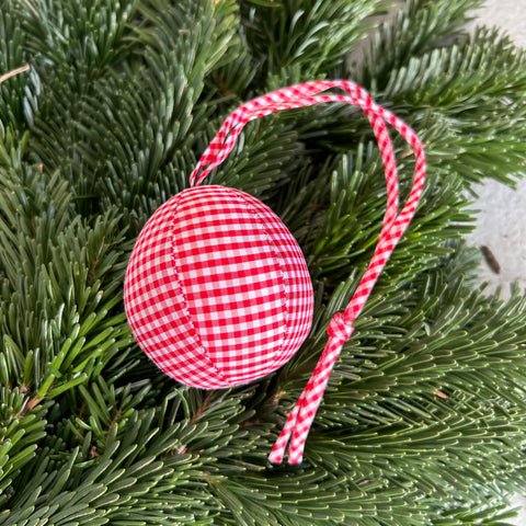Weihnachtskugel rot