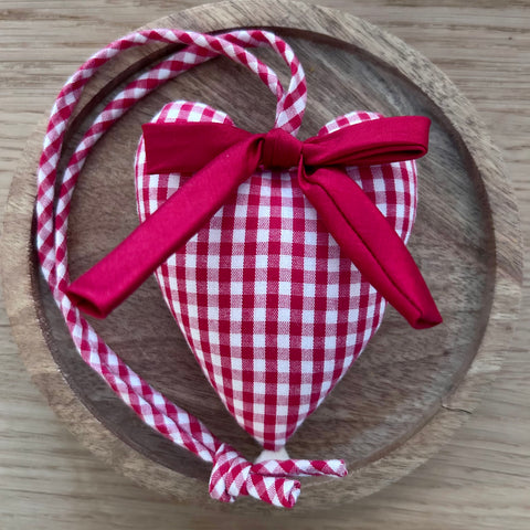 Deko-Herz rot kariert