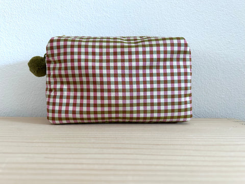 Necessaire Seide rost/grün/ecru