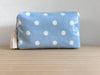 Necessaire hellblau mit Punkten