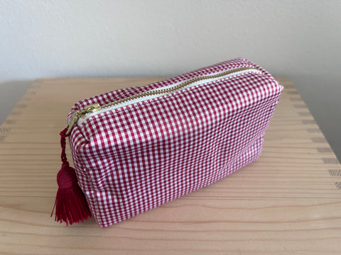Necessaire Seide rot/weiss