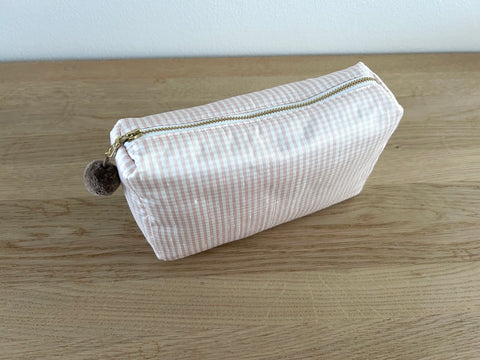 Necessaire Seide rosa/weiss