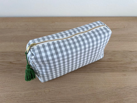 Necessaire grau/weiss