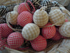 Weihnachtskugel beige